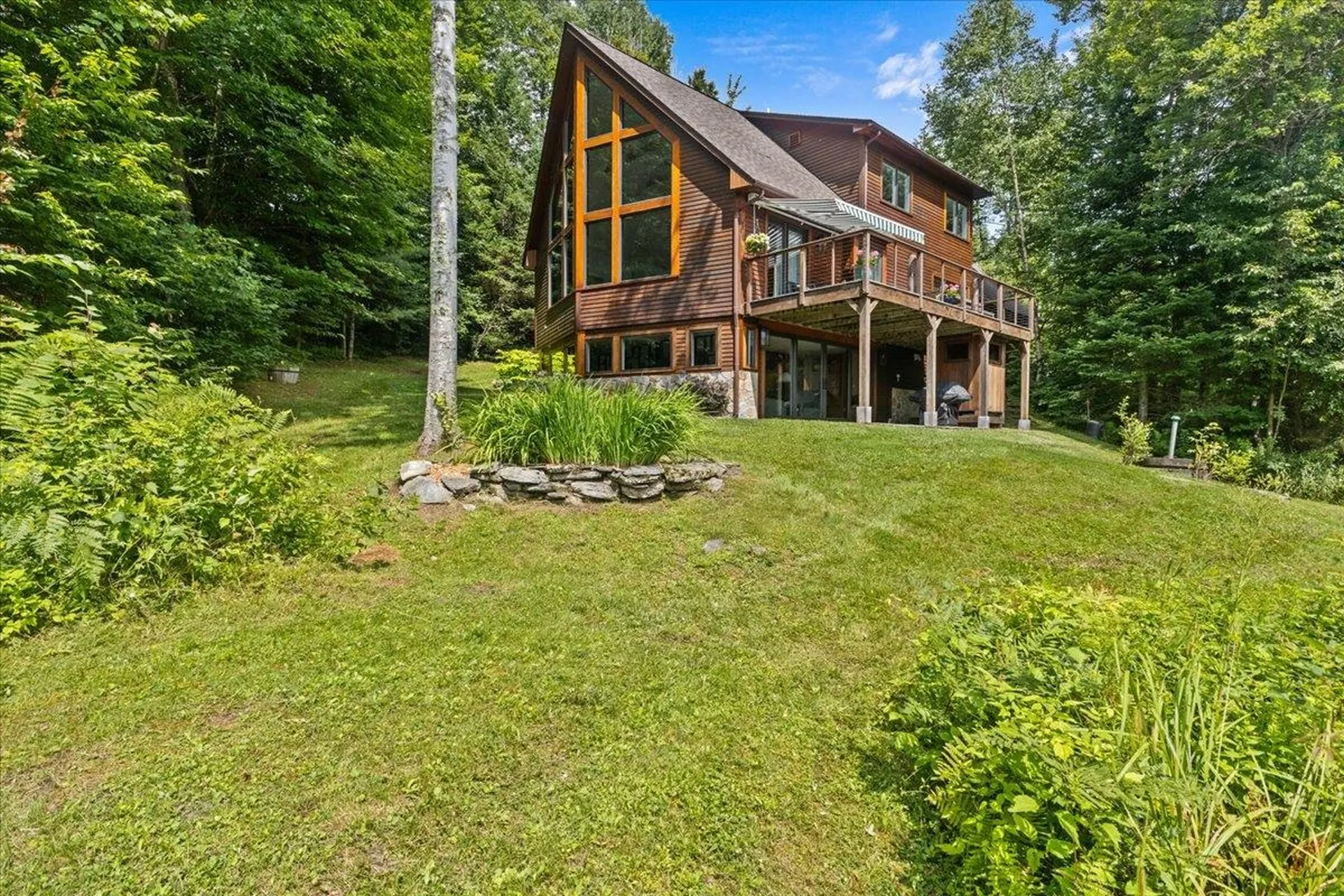 1653 Plunkton Road Warren VT 05674