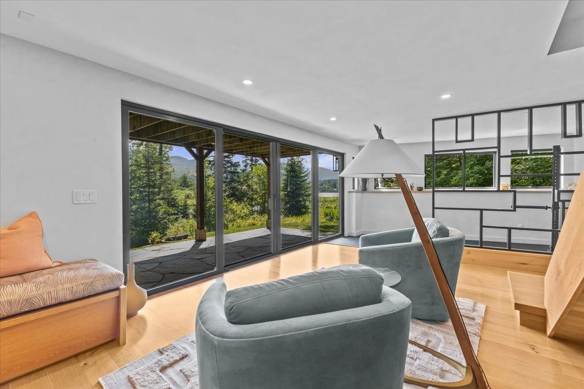 1653 Plunkton Road Warren VT 05674