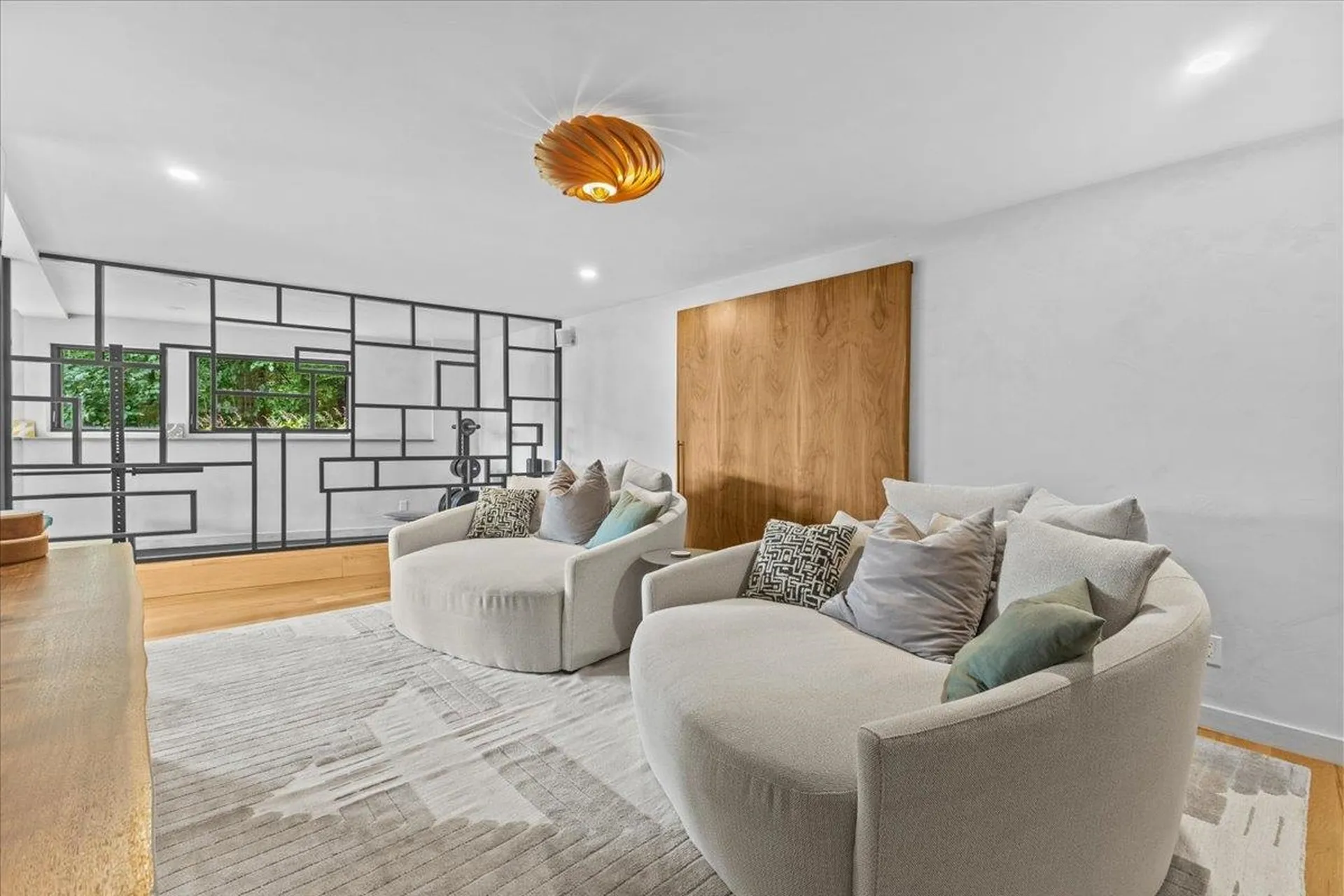 1653 Plunkton Road Warren VT 05674