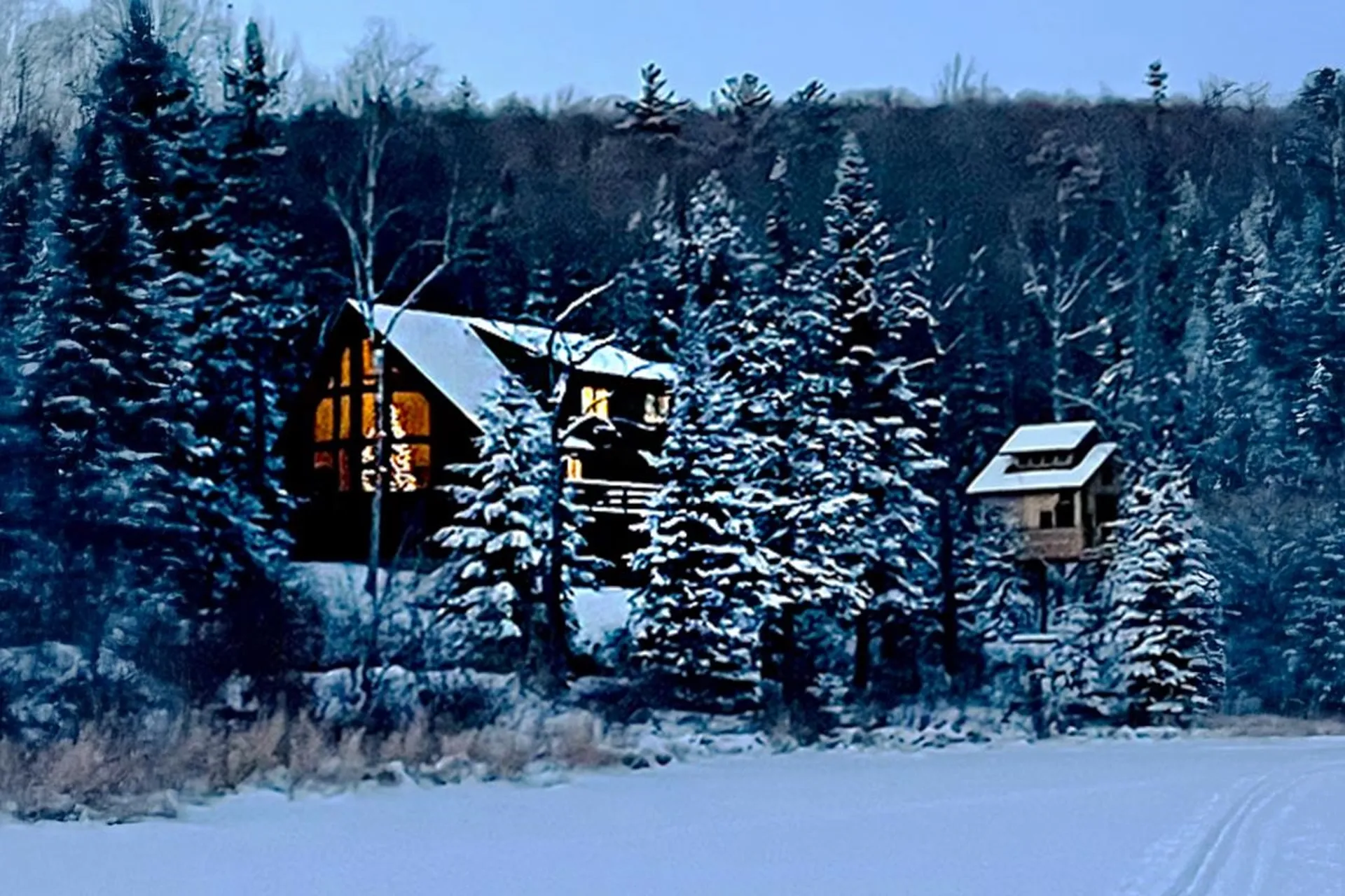 1653 Plunkton Road Warren VT 05674