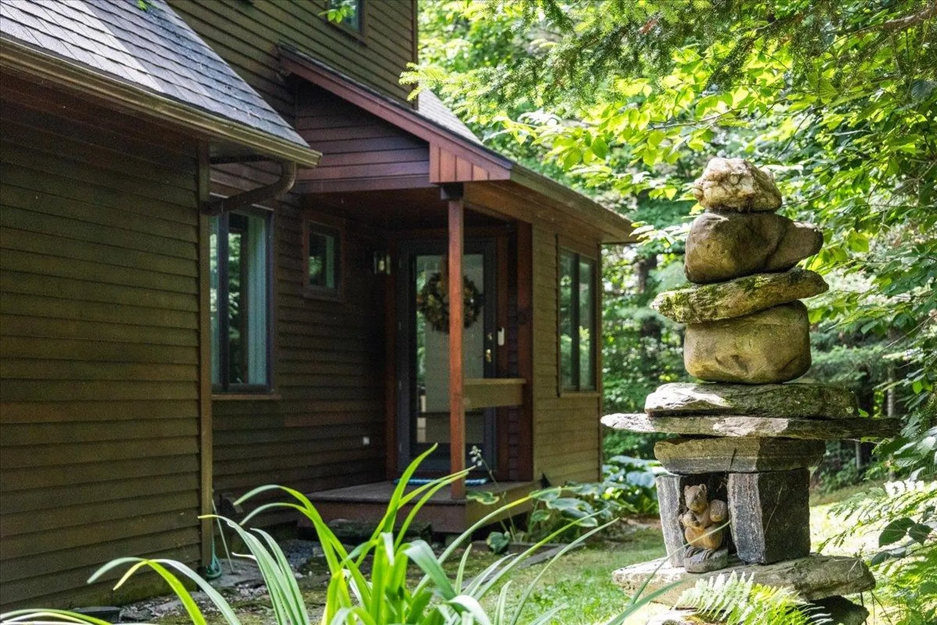 1653 Plunkton Road Warren VT 05674