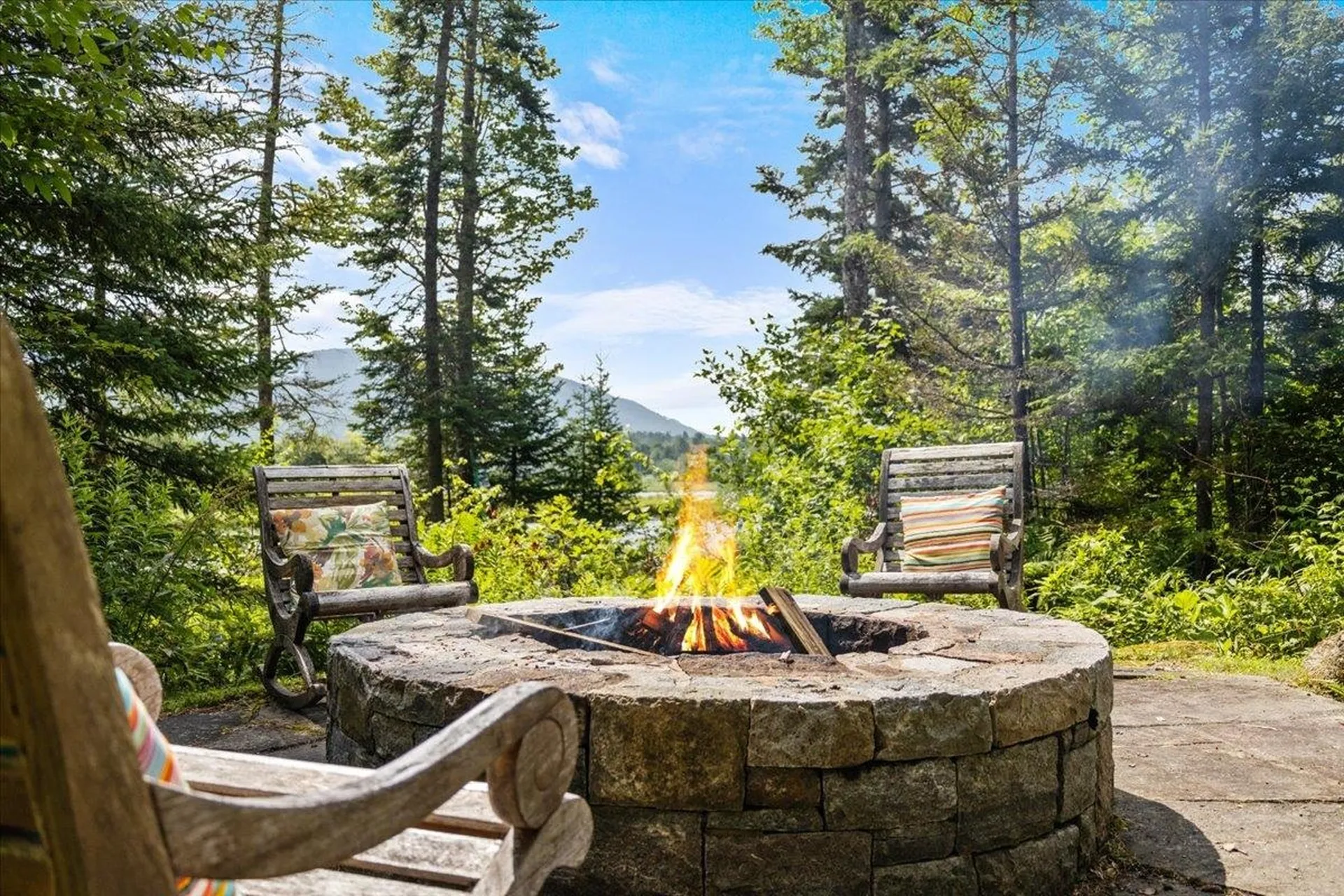 1653 Plunkton Road Warren VT 05674