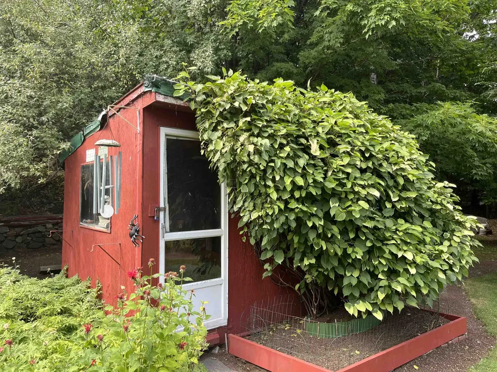 129 Clinton Road Antrim NH 03440