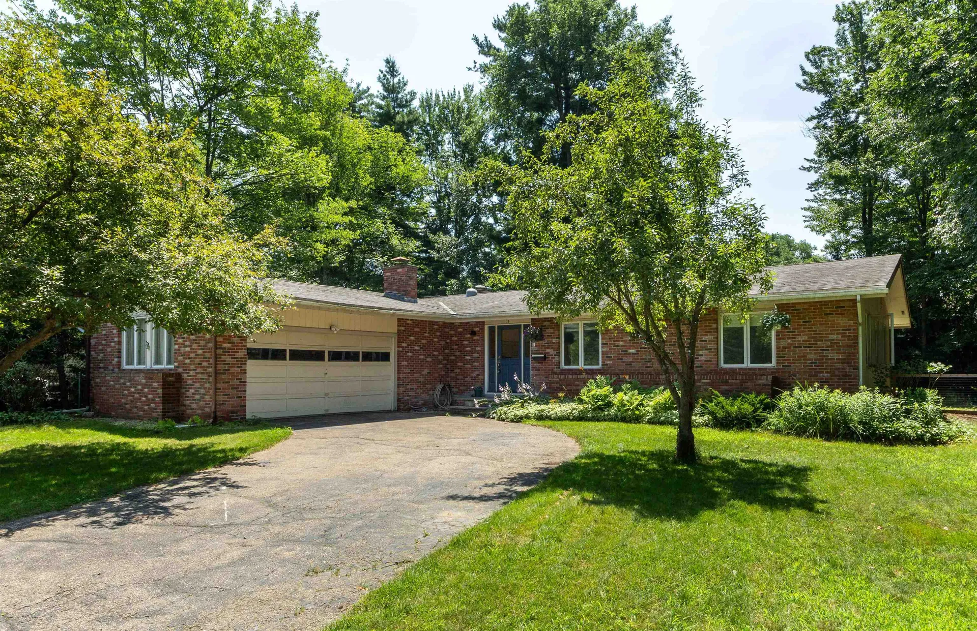 5 Scotsdale Road South Burlington VT 05403
