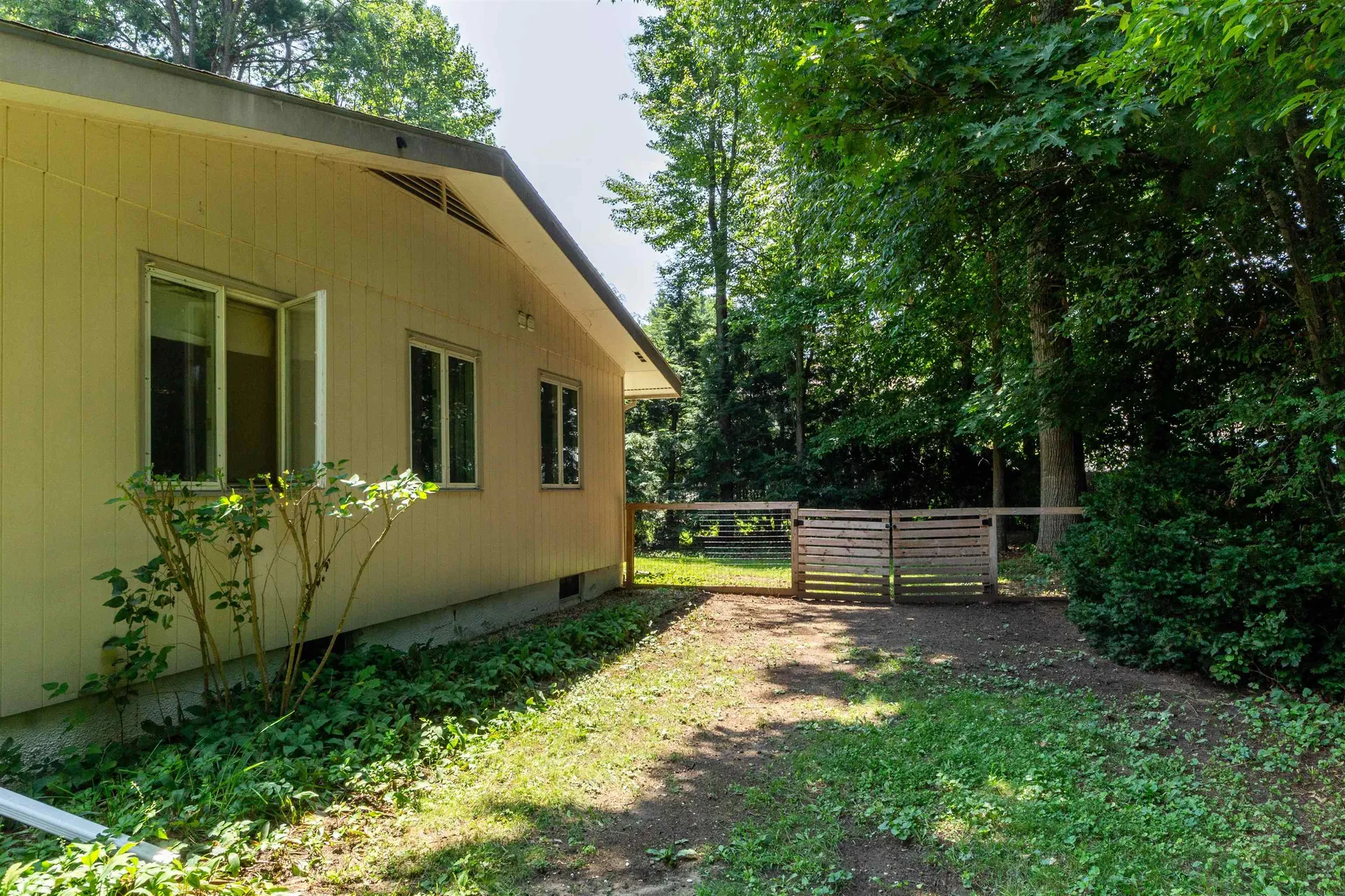5 Scotsdale Road South Burlington VT 05403