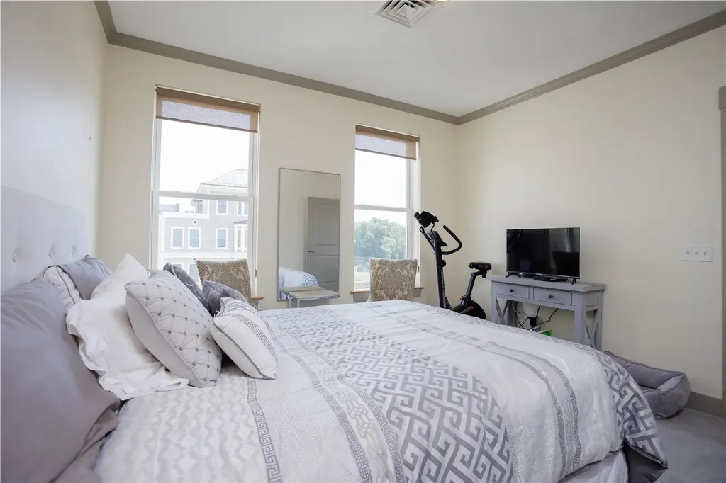 60 Winooski Falls Way Winooski VT 05404