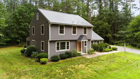 2 Rice Lane Bedford NH 03110