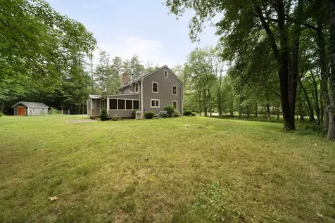 2 Rice Lane Bedford NH 03110