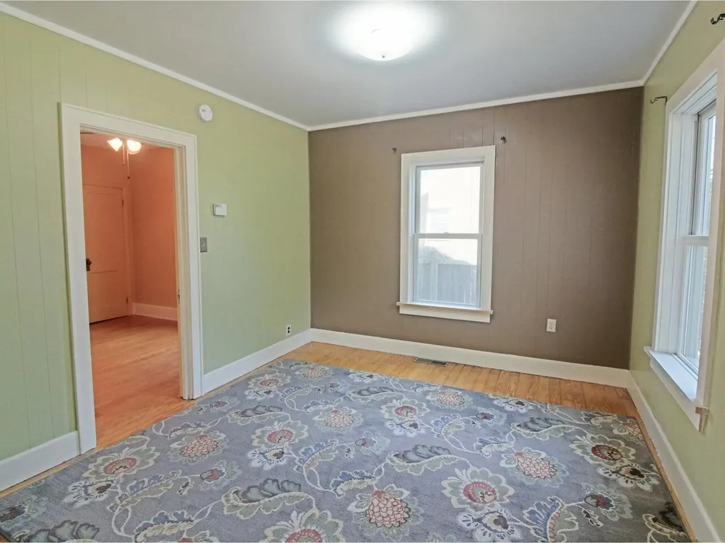 62 Cayuga Court Burlington VT 05408