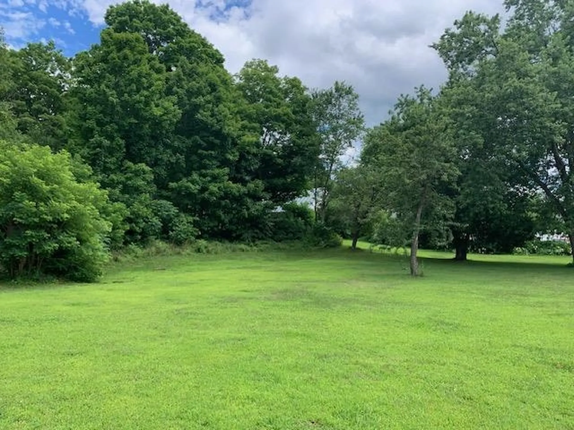 71 South Windsor Street Royalton VT 05068