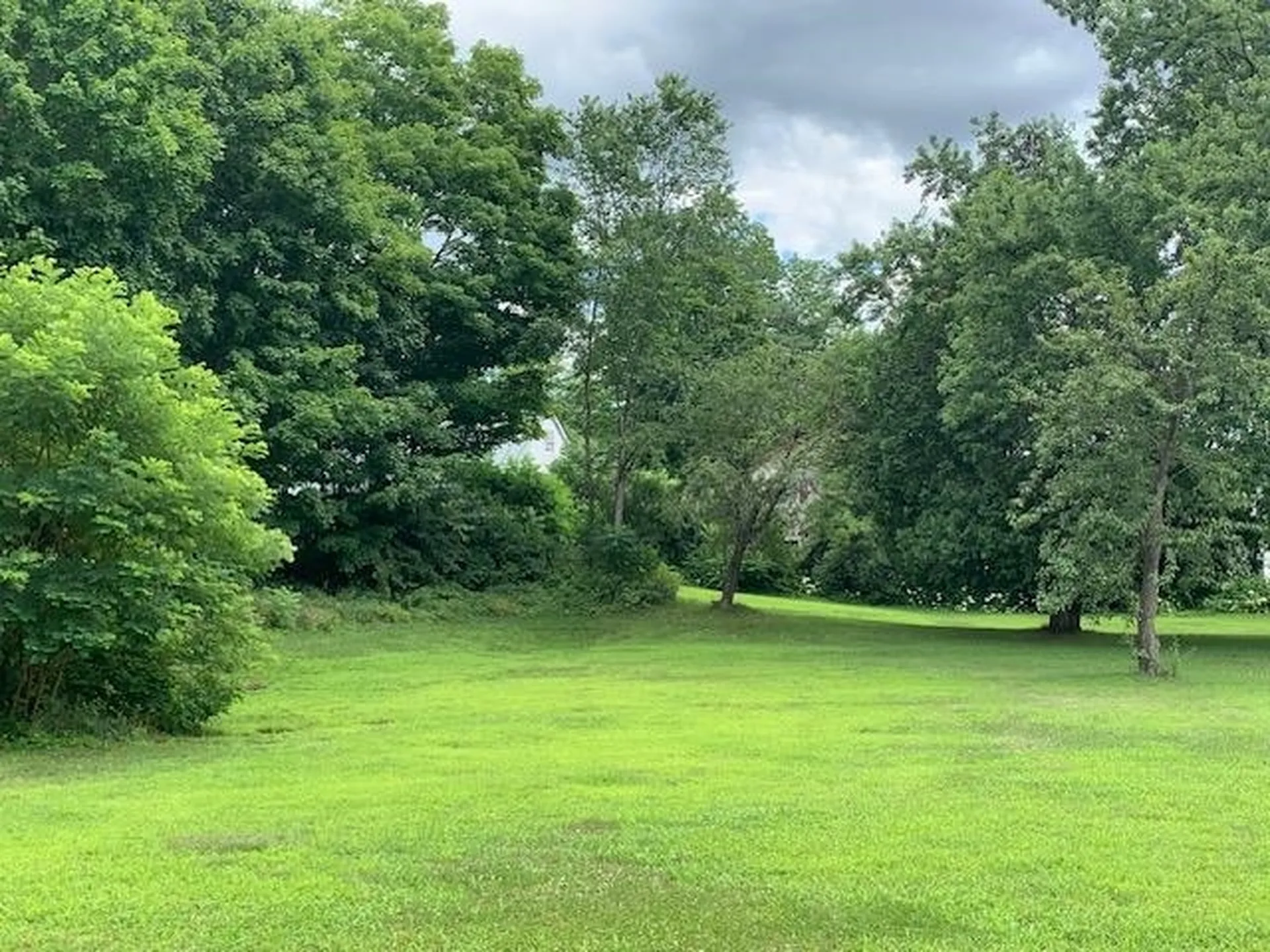 71 South Windsor Street Royalton VT 05068