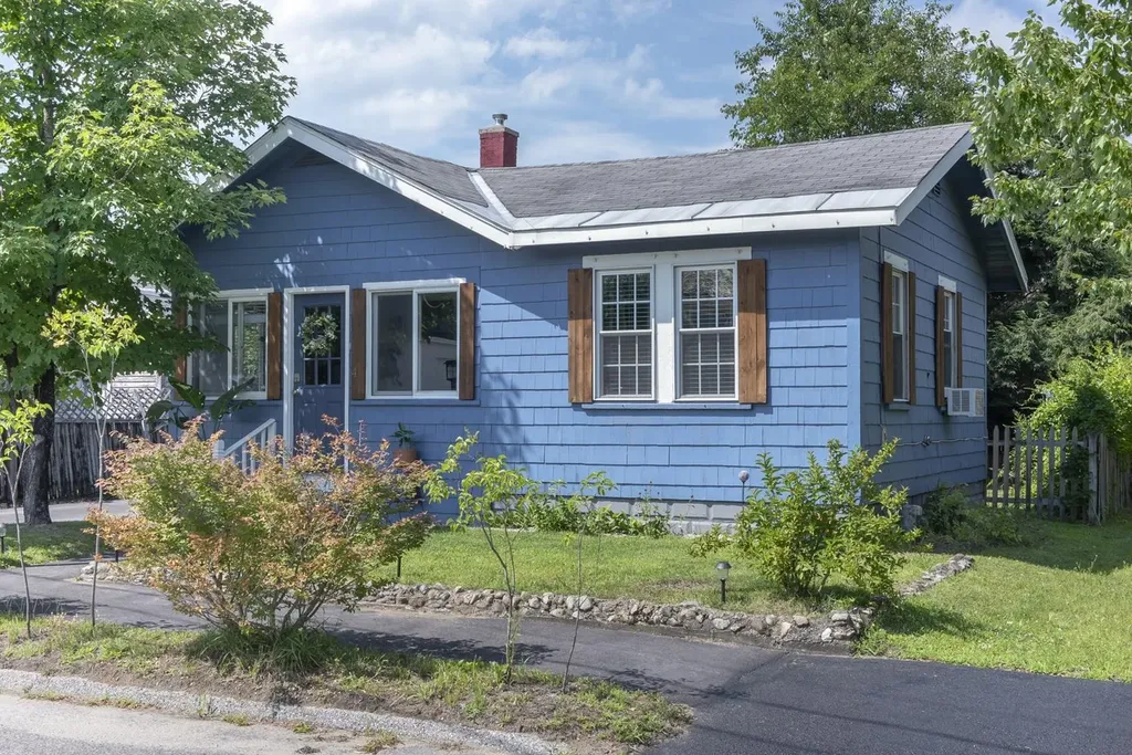 4 Burdett Street Keene NH 03431