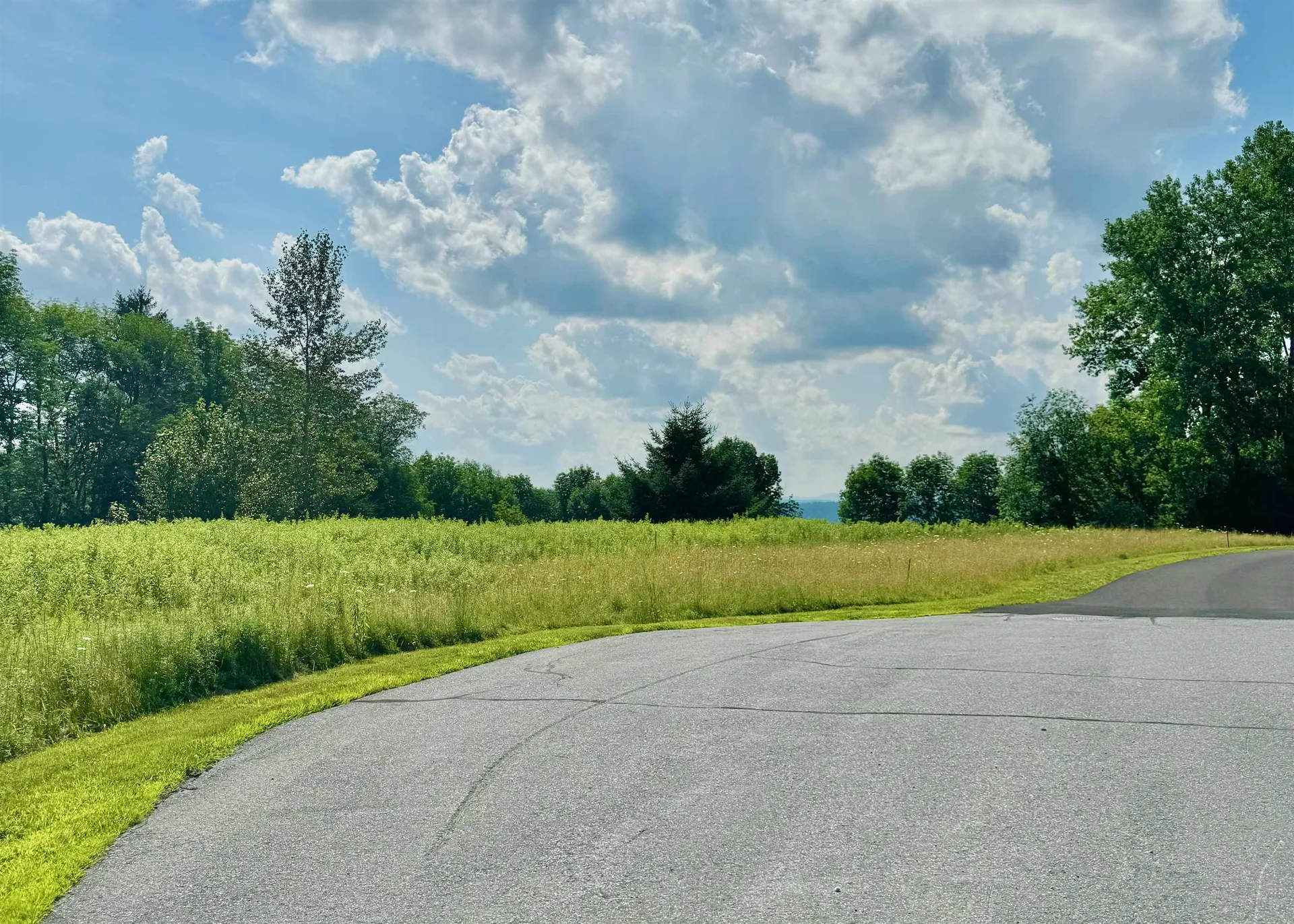 Buena Vista Circle Barre Town VT 05641