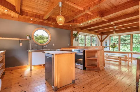 52 Bear Hill Brattleboro VT 05301