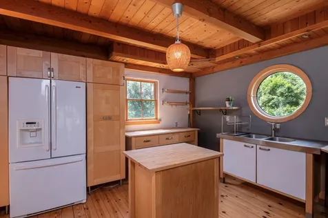 52 Bear Hill Brattleboro VT 05301