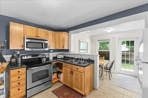 18 Marble Avenue Burlington VT 05401