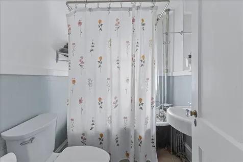 18 Marble Avenue Burlington VT 05401