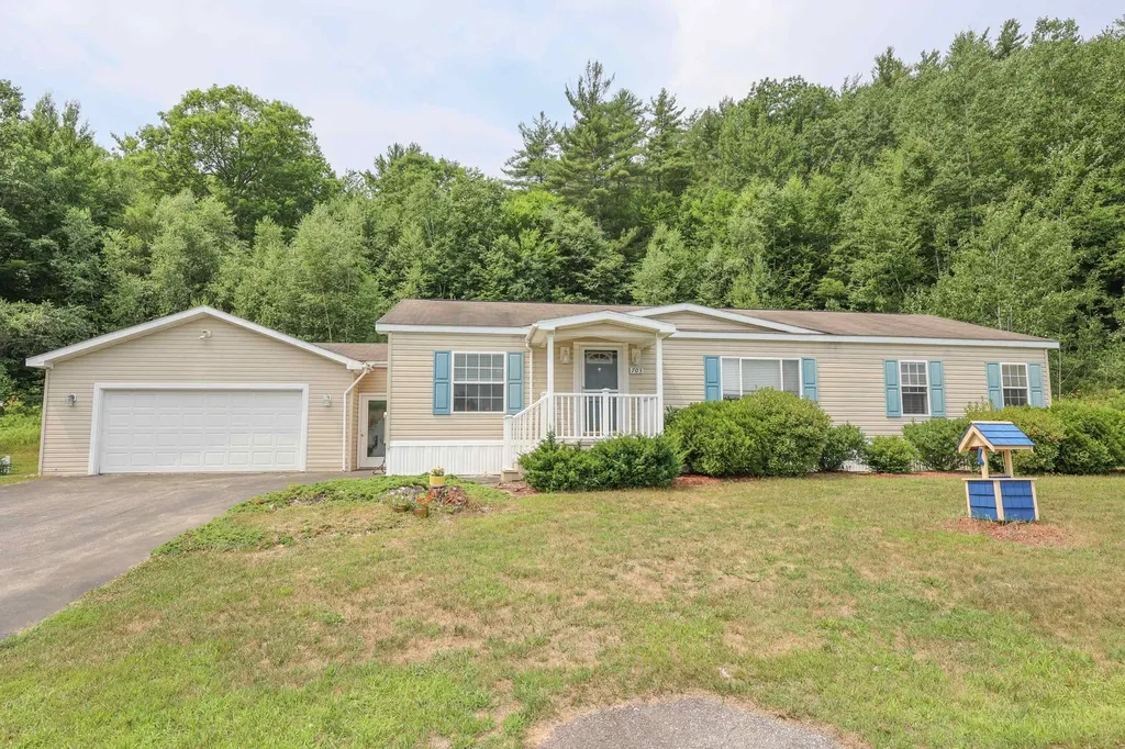 703 Brewer Court Laconia NH 03246