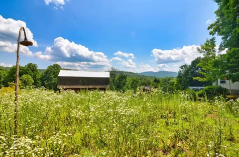 42 Old Turnpike Road Danbury NH 03230