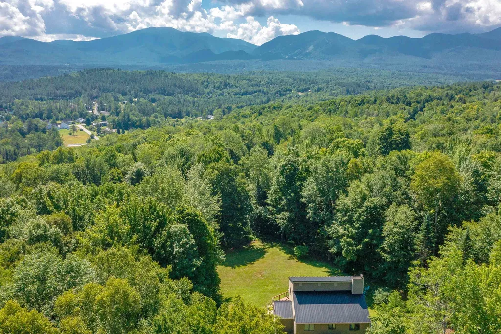 417 Iron Foundry Road Franconia NH 03580