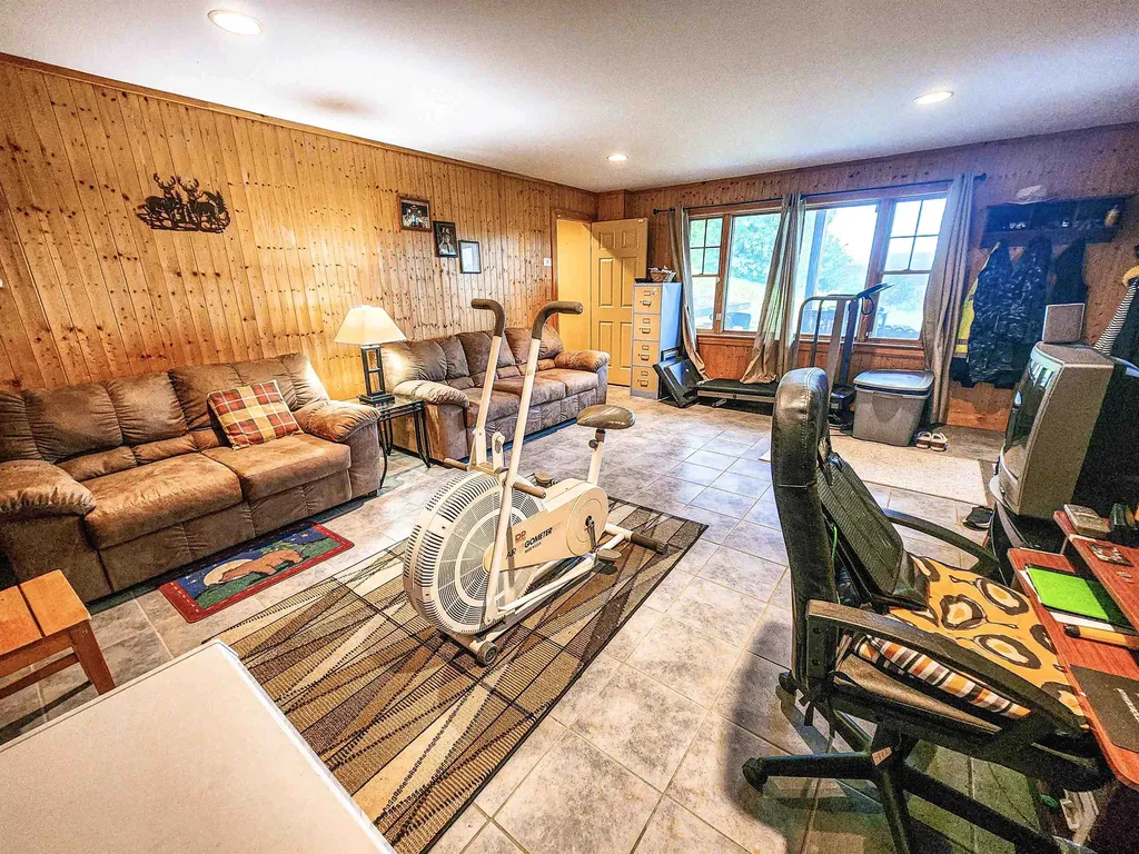 205 Little Salem Lane Derby VT 05829