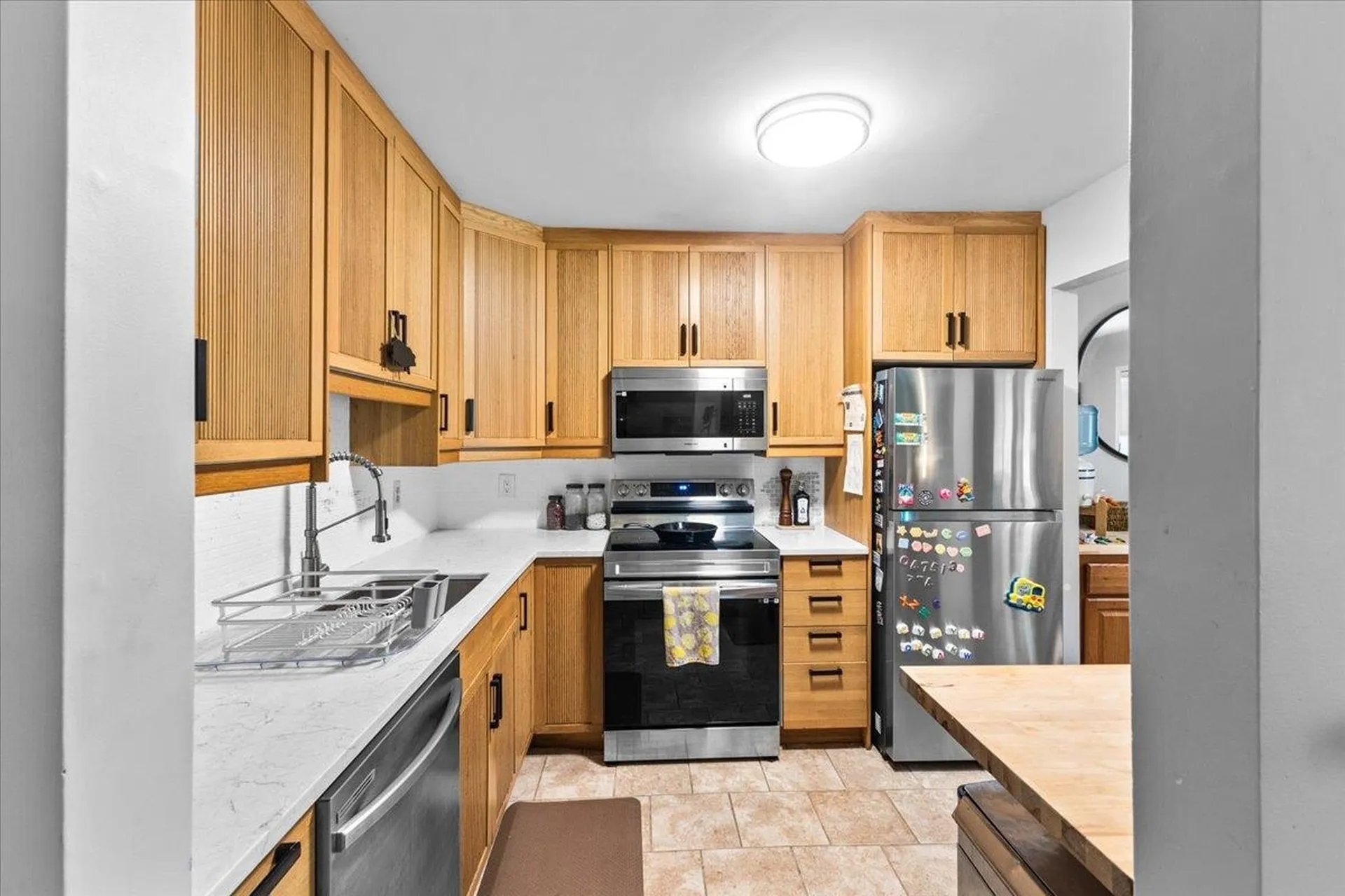 35 Hawthorne Circle South Burlington VT 05403