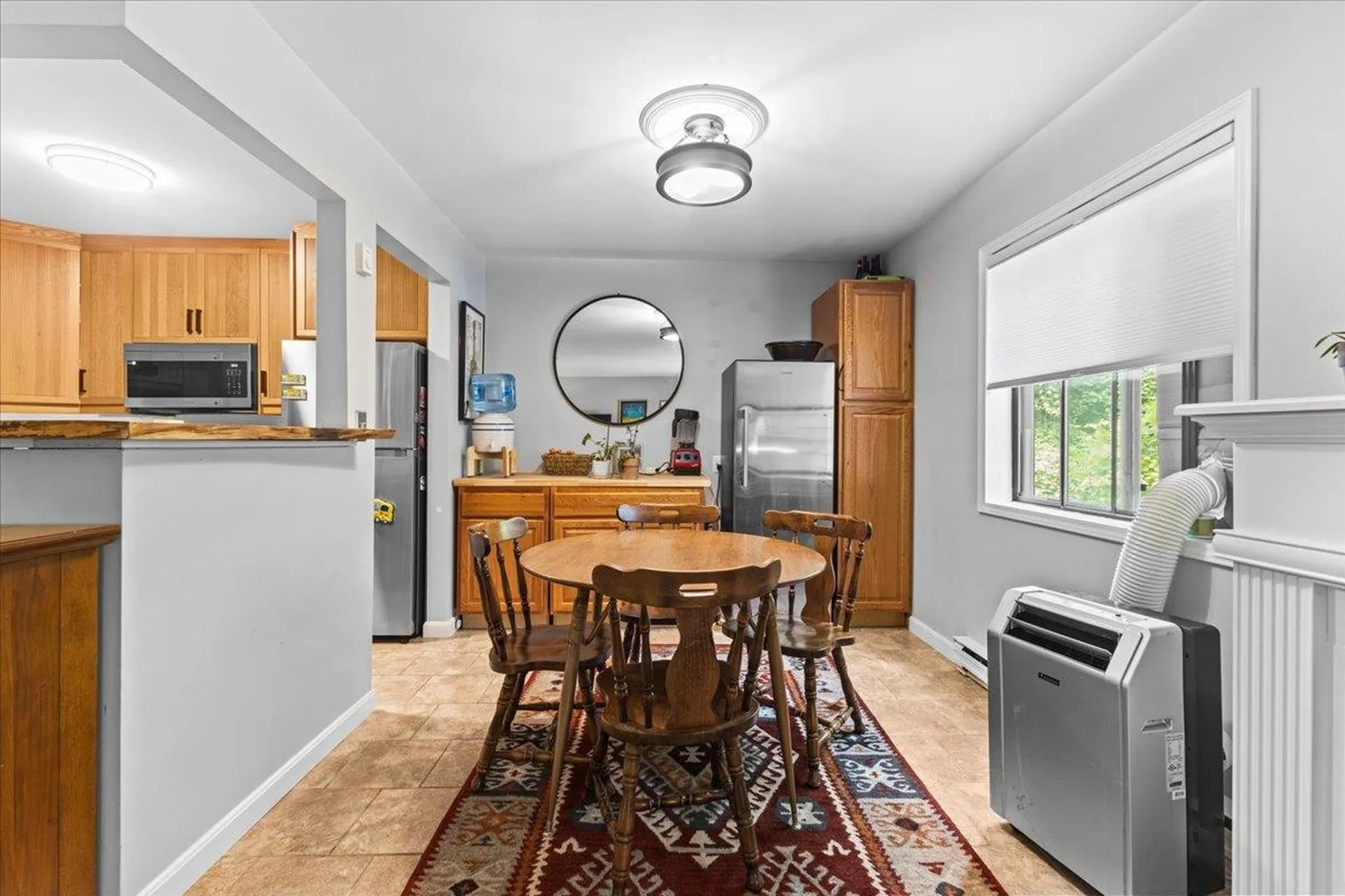 35 Hawthorne Circle South Burlington VT 05403