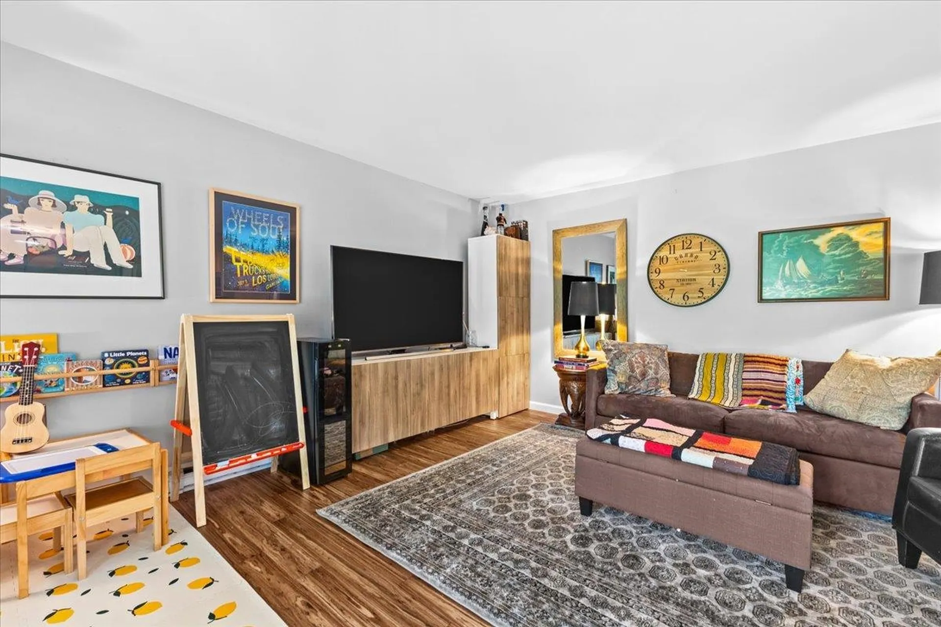 35 Hawthorne Circle South Burlington VT 05403
