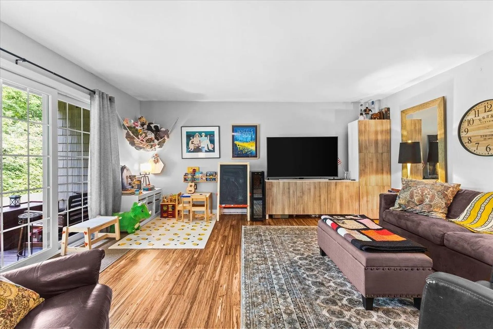 35 Hawthorne Circle South Burlington VT 05403