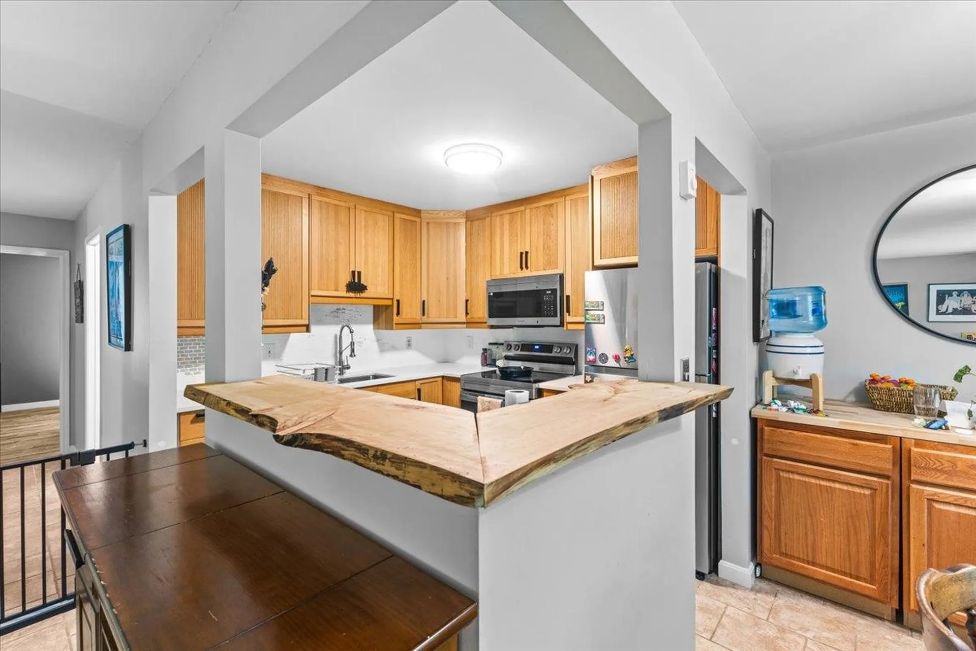 35 Hawthorne Circle South Burlington VT 05403