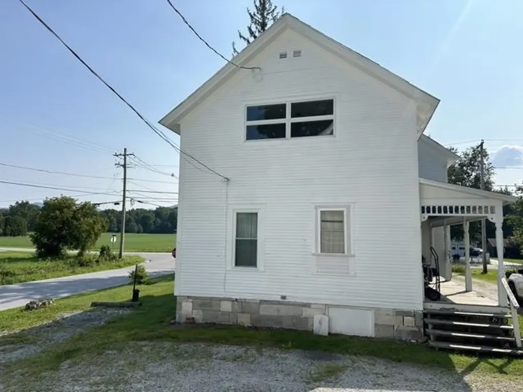 3497 Middle Road Clarendon VT 05759