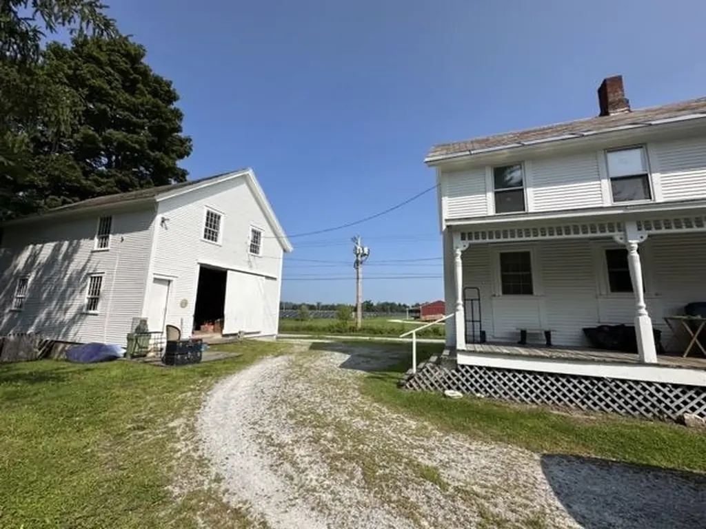 3497 Middle Road Clarendon VT 05759