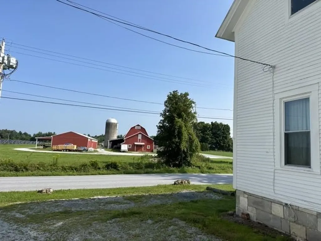 3497 Middle Road Clarendon VT 05759