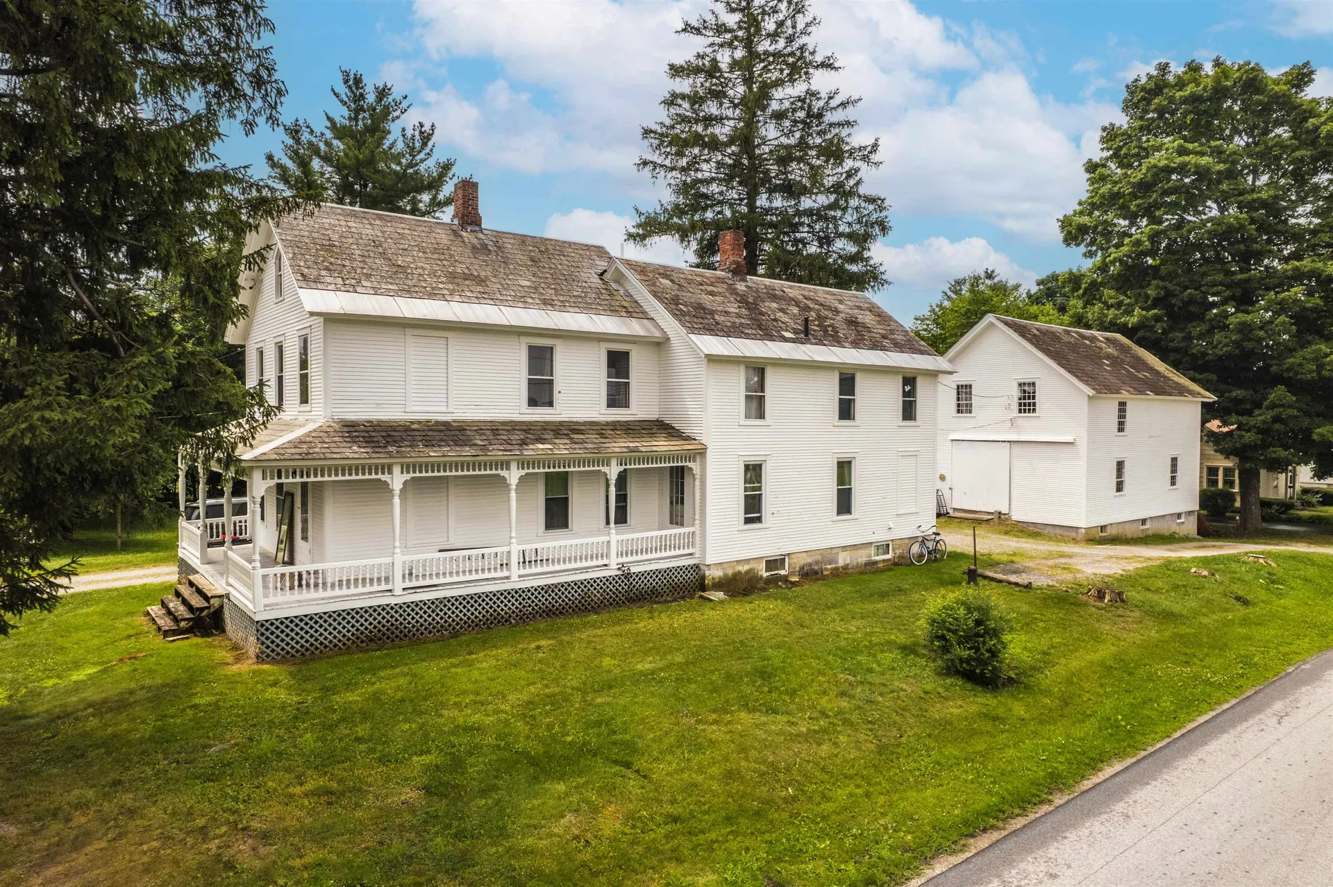 3497 Middle Road Clarendon VT 05759