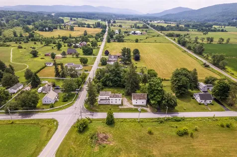 3497 Middle Road Clarendon VT 05759