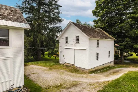 3497 Middle Road Clarendon VT 05759