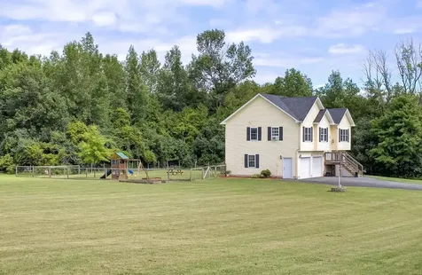 1 Wilfreds Way Grand Isle VT 05458