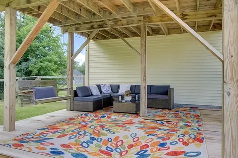 1 Wilfreds Way Grand Isle VT 05458