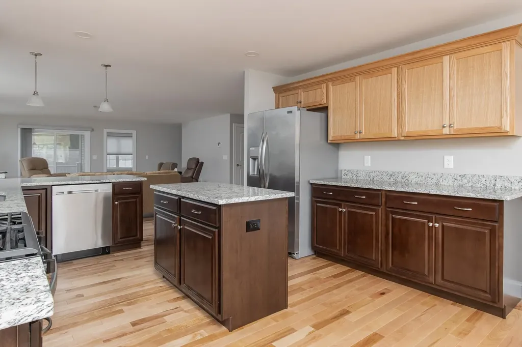 9 Mulberry Lane Hooksett NH 03106