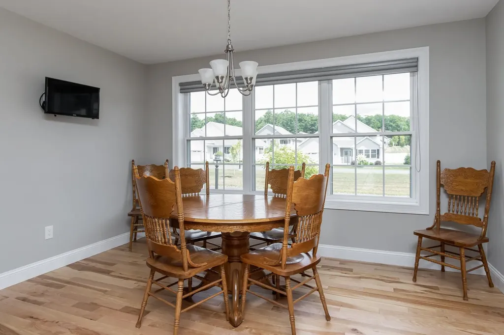 9 Mulberry Lane Hooksett NH 03106
