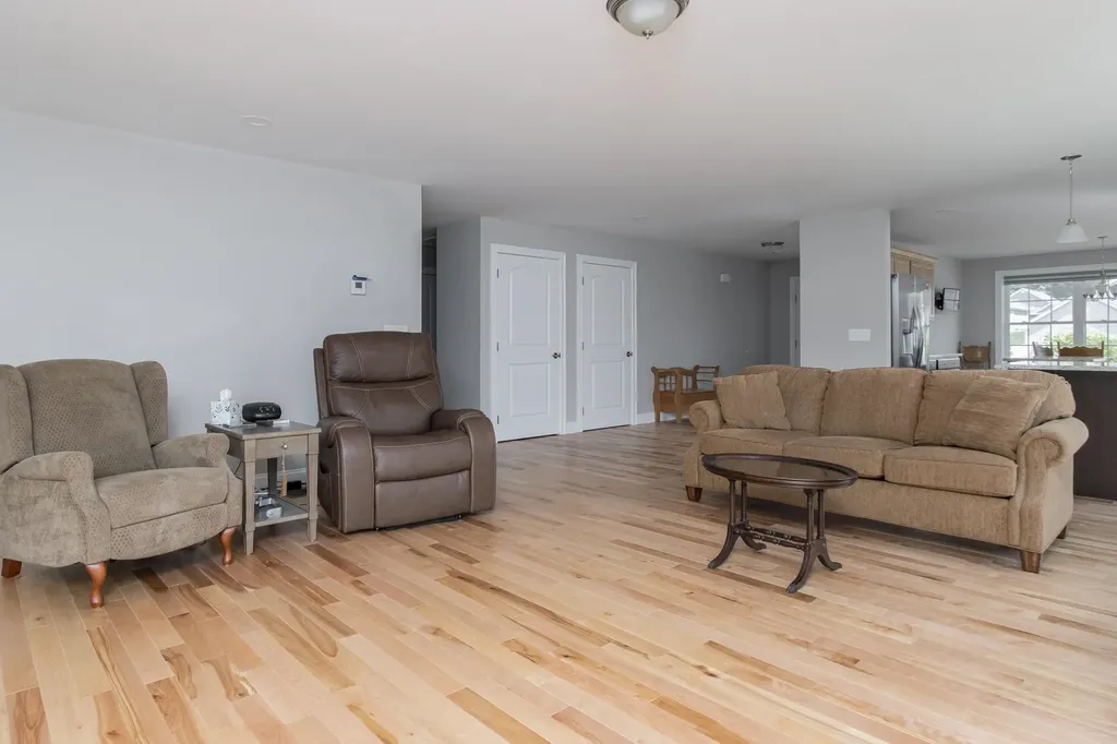 9 Mulberry Lane Hooksett NH 03106