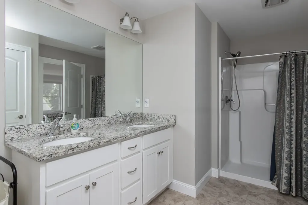 9 Mulberry Lane Hooksett NH 03106