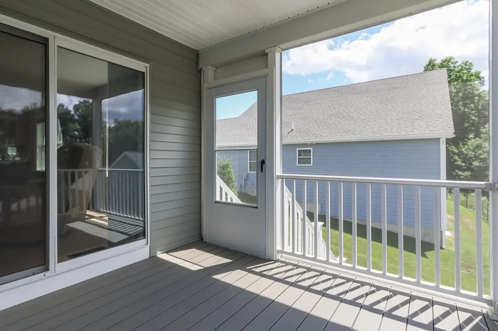 9 Mulberry Lane Hooksett NH 03106