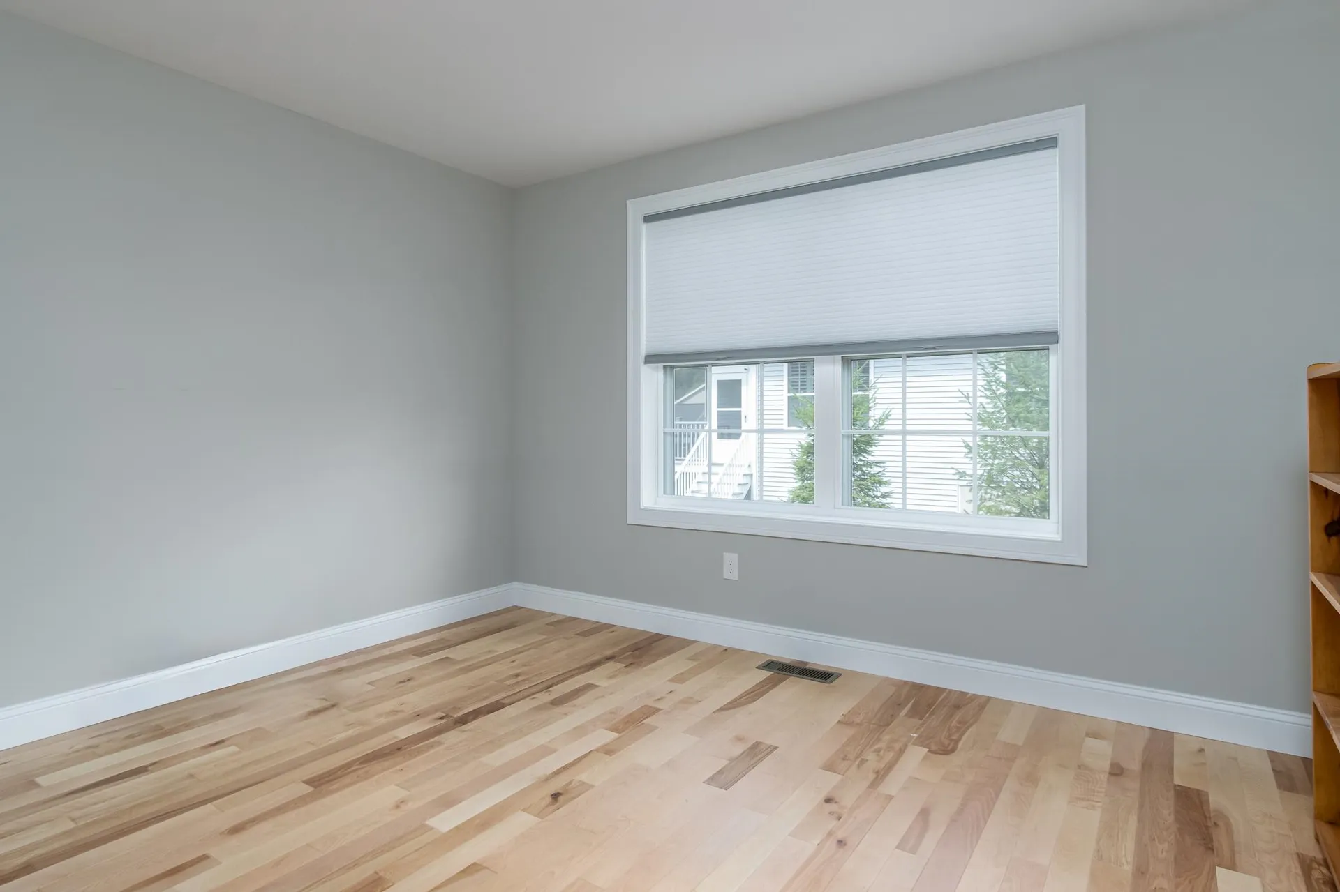 9 Mulberry Lane Hooksett NH 03106