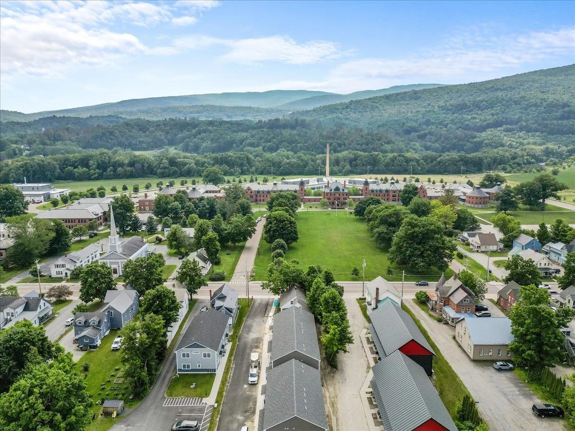 31 Gardner Lane Waterbury VT 05676