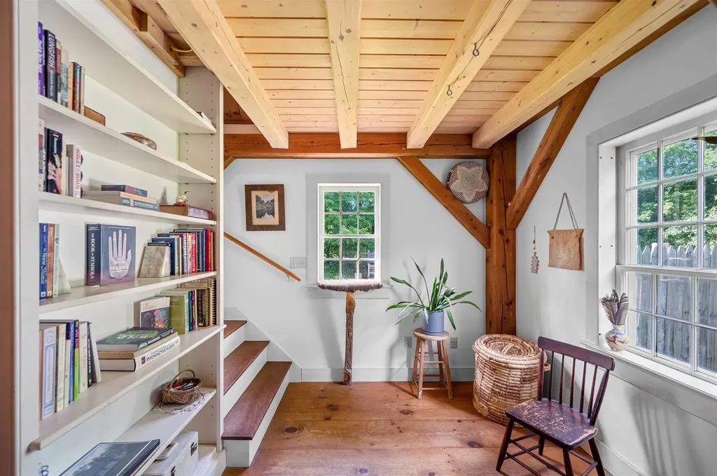 115 Eagle Peak Road Brookfield VT 05036