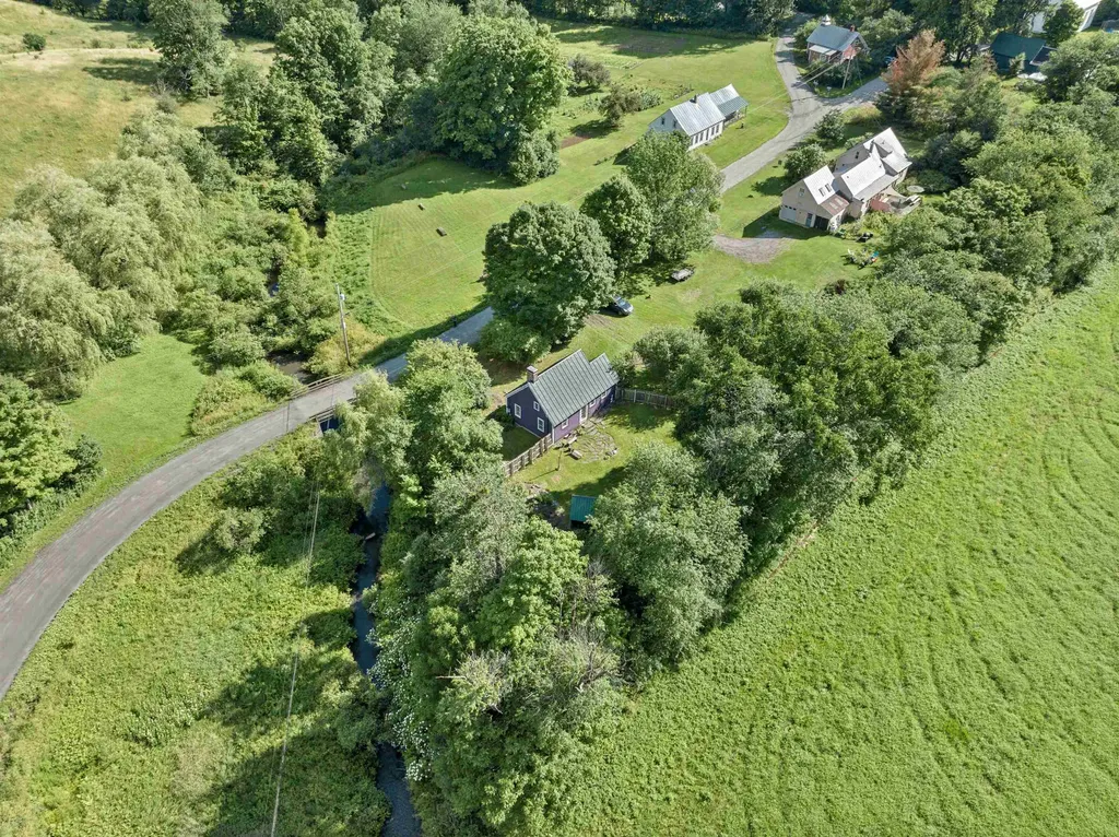 115 Eagle Peak Road Brookfield VT 05036