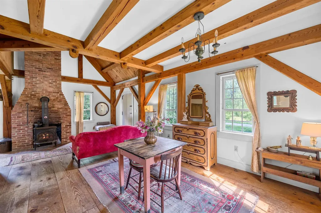 115 Eagle Peak Road Brookfield VT 05036