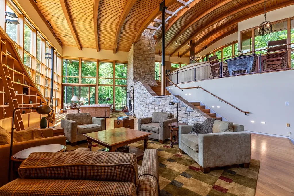 454 Mountain Road Stratton VT 05155