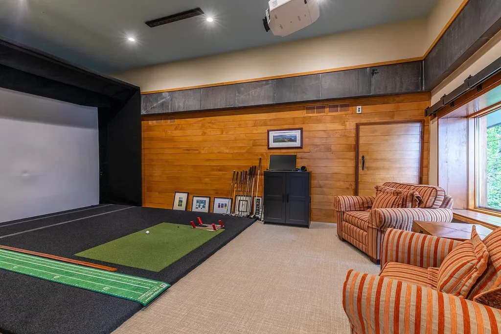 454 Mountain Road Stratton VT 05155